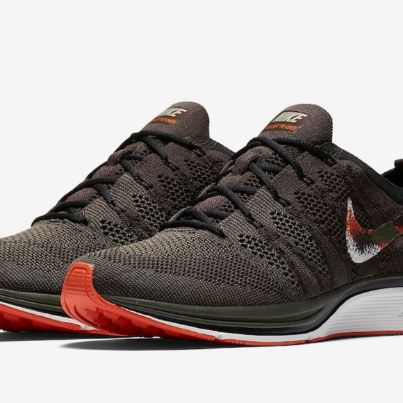 Sold! - Picture 6 of 7